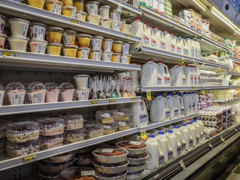 Juanita Market food
