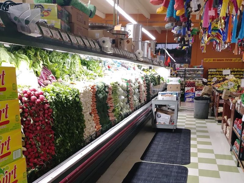 Juanita Market food